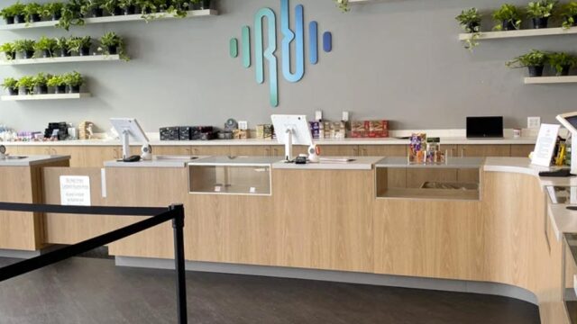 inside-resinate-northampton-dispensary